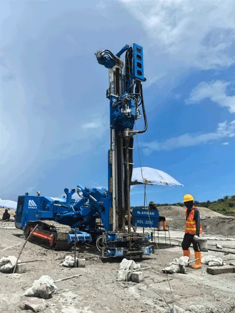 Cement curtain drilling construction with HDL-200C rig