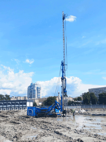 HDL-200C top drive drill working at Saint Petersburg construction site
