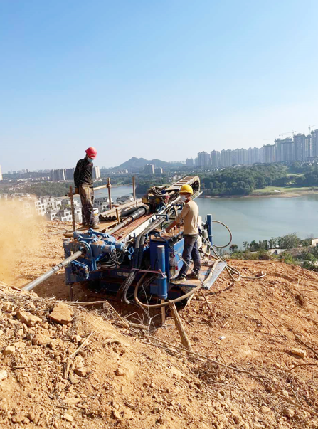 MXL-150D2 anchor drill working on wind-eroded soil slope