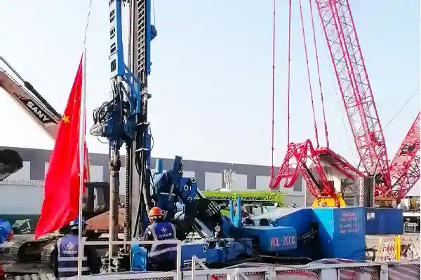 AM17顶驱钻机：高效可靠的工程施工综合解决方案
